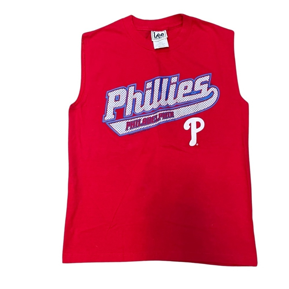 Phillies MLB vintage Y2K on Lee Sport tag size Med red muscle shirt.